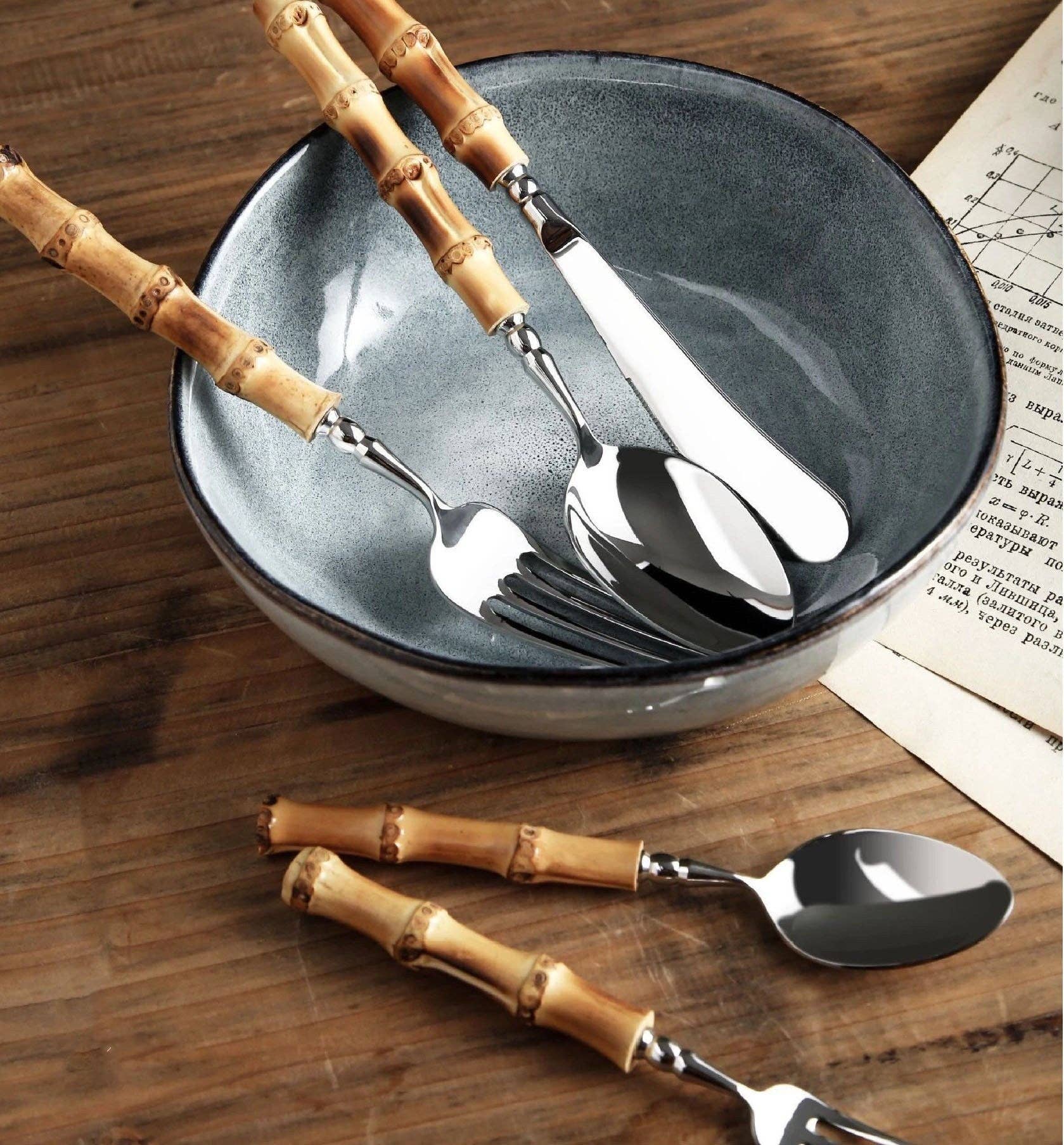 Gohobi A set of 6 Pieces Bamboo Handle Cutlery