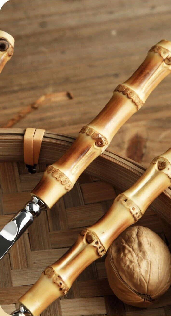Gohobi A set of 6 Pieces Bamboo Handle Cutlery