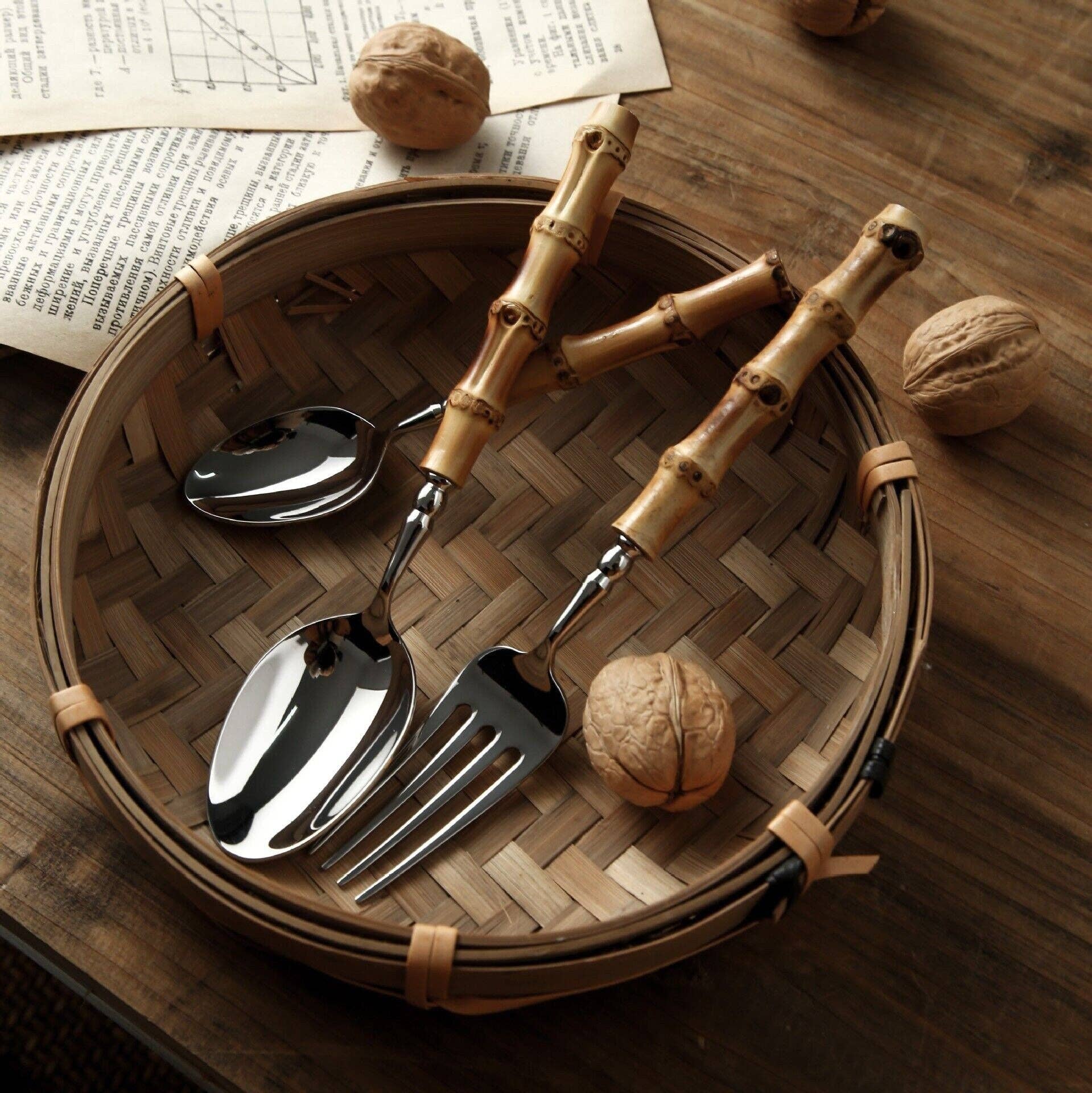 Gohobi A set of 6 Pieces Bamboo Handle Cutlery
